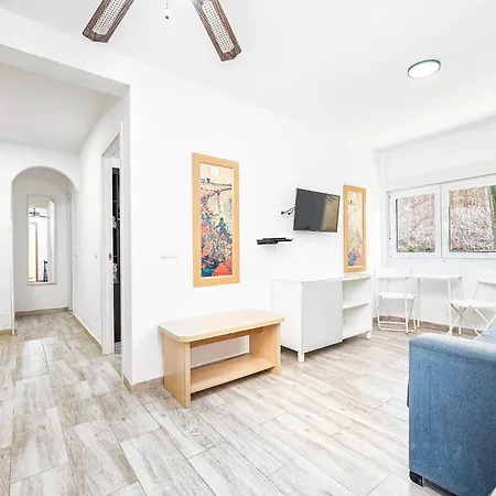 Apartment Fruct Pirata